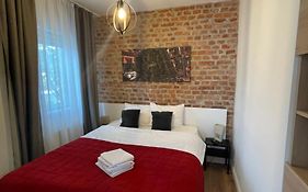 Gabriela Central Apartment